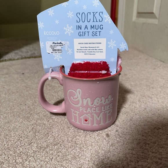 Socks in a mug gift set - Picture 2 of 3